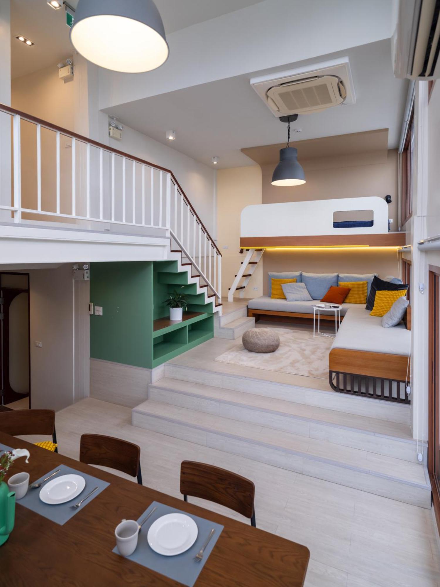 Bedtime Storeys Near Icon Siam Bangkok Exterior photo